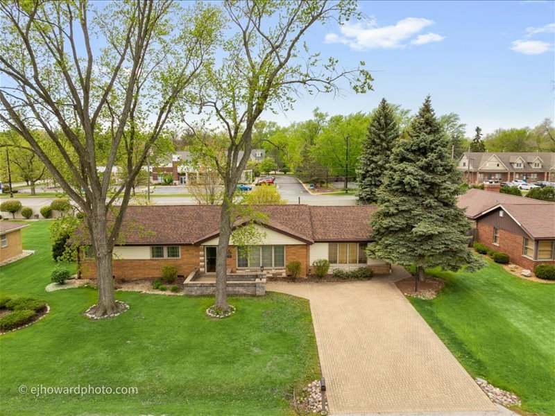 12524 S 71st Court, Palos Heights, IL