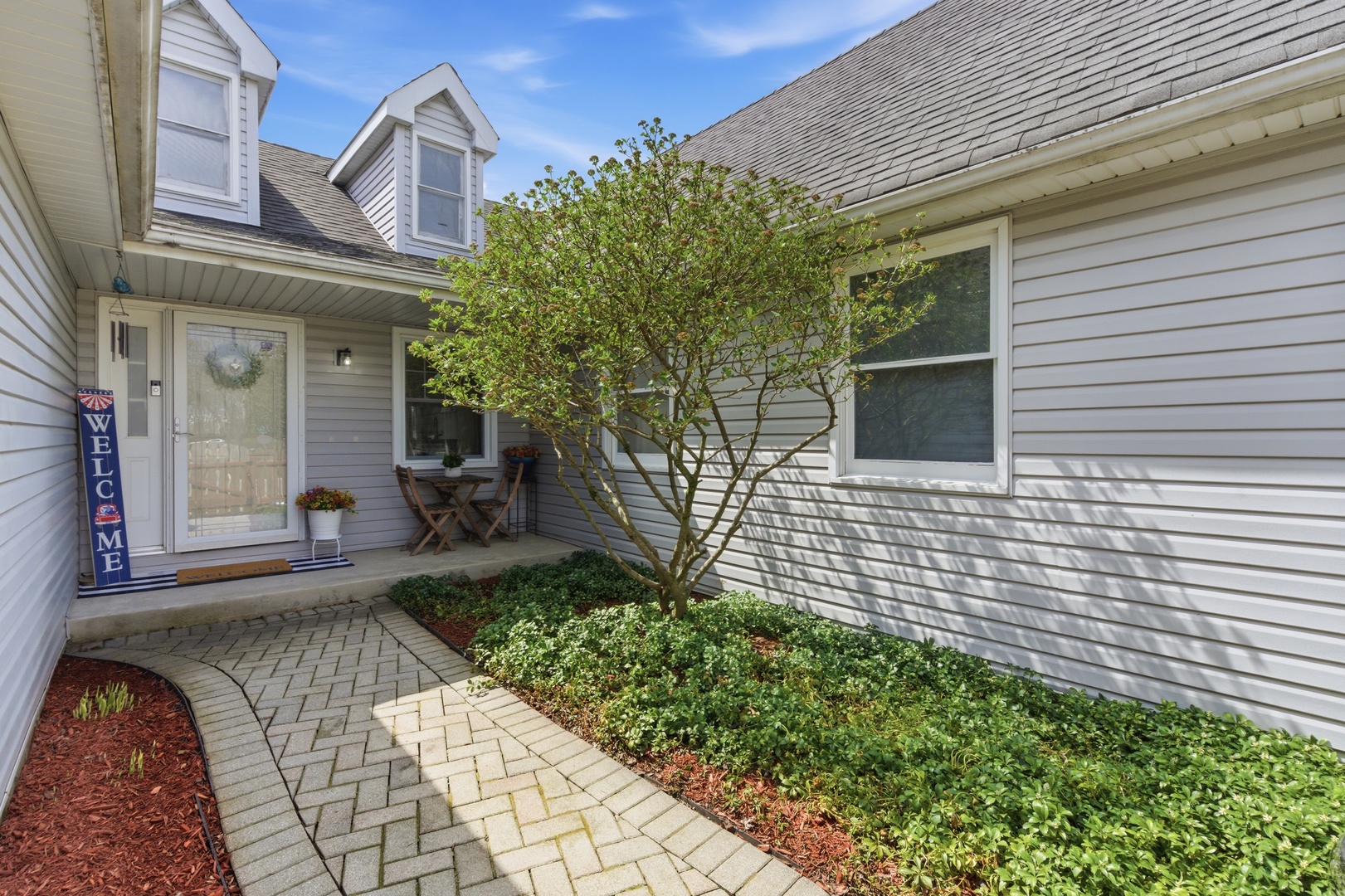 40 Fern Road, Lake Zurich, IL