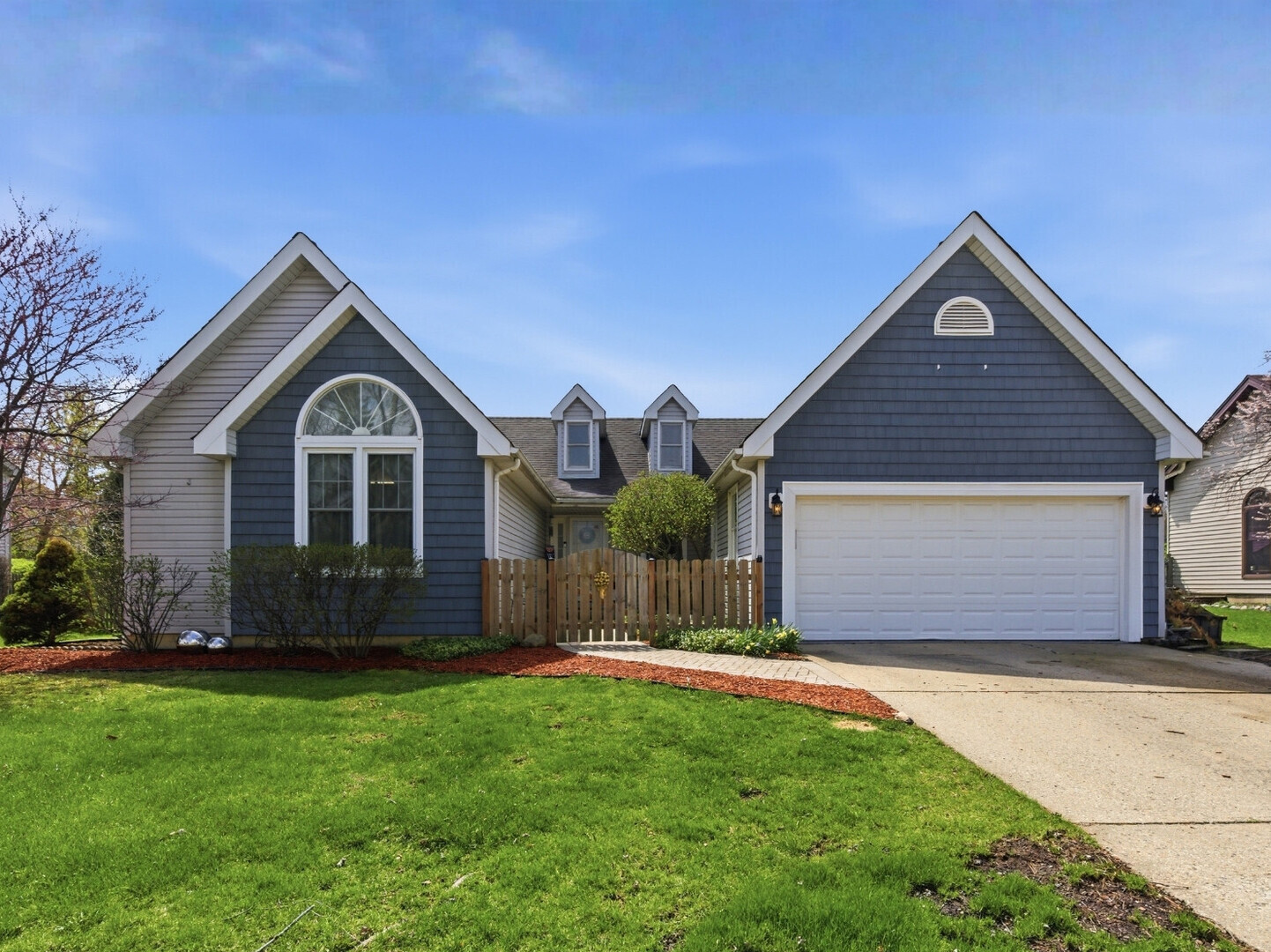 40 Fern Road, Lake Zurich, IL