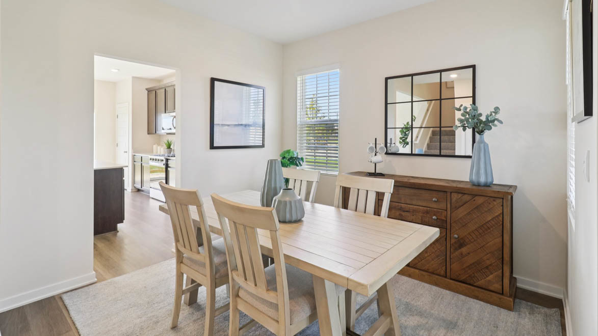 1679 baler Avenue, Aurora, IL