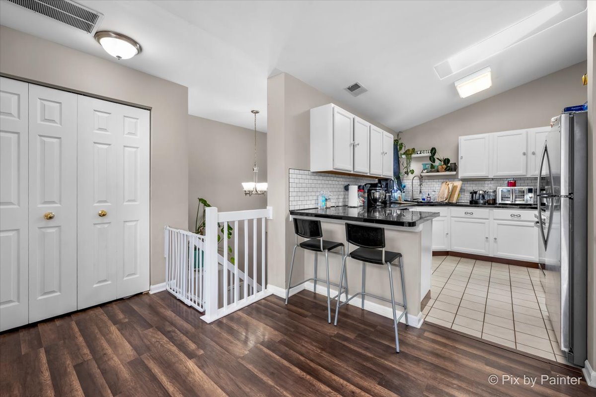 1149 Harbor Court #1149, Glendale Heights, IL