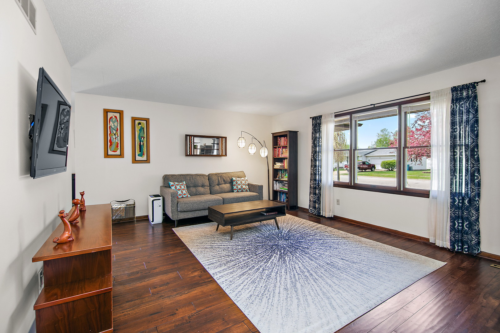 434 Meadows Road, Bourbonnais, IL