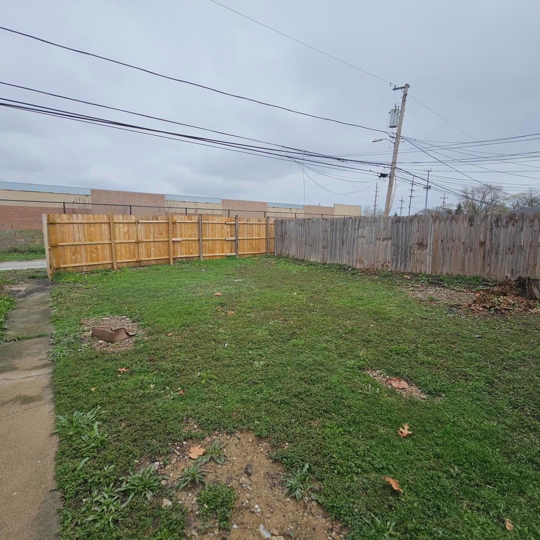 2626 W 96th Place, Evergreen Park, IL