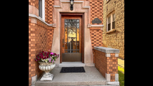 5536 N Mango Avenue, Chicago, IL