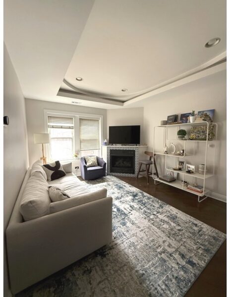 526 W CORNELIA Avenue #1, Chicago, IL