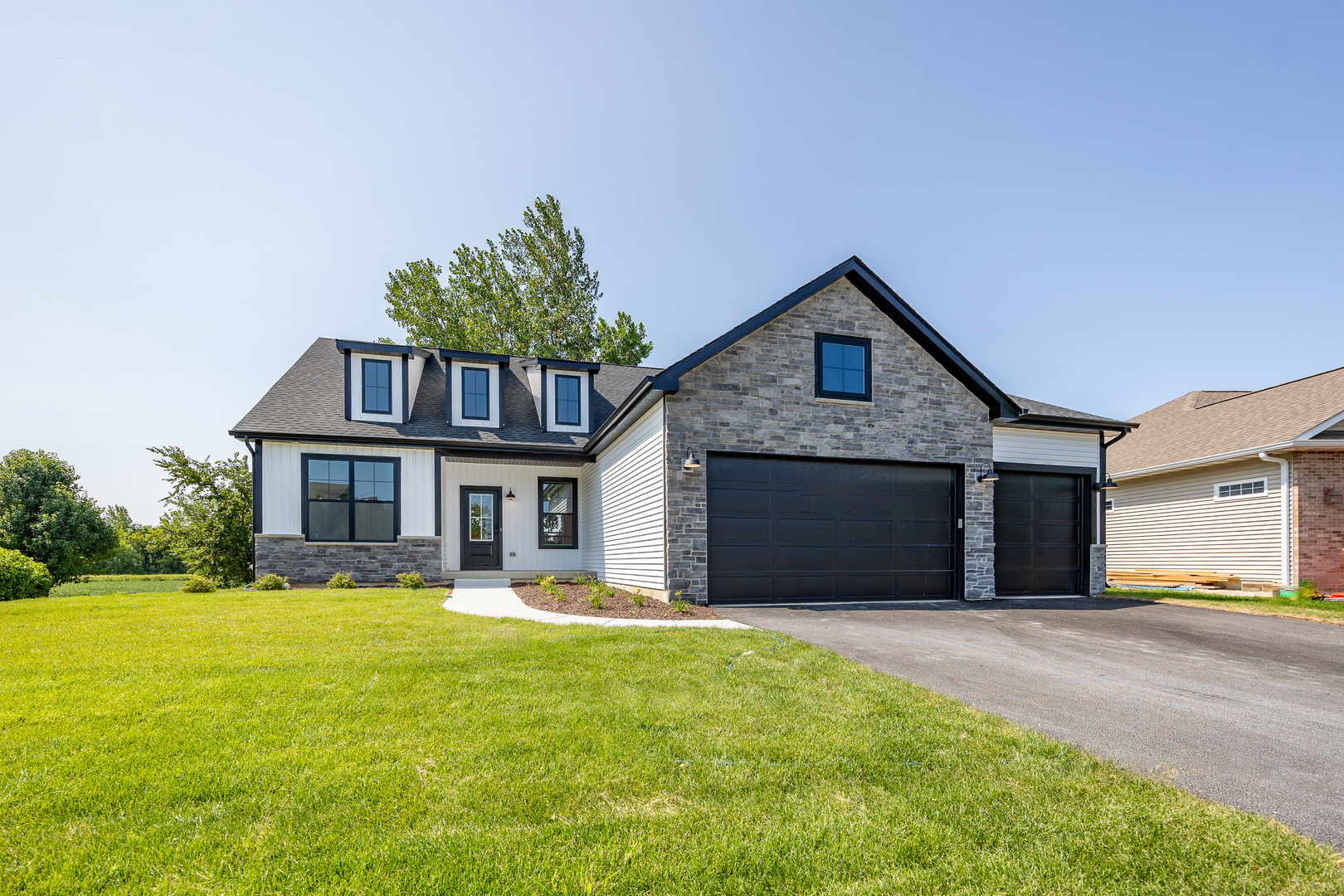 Lot 6 Faiths Way, Bettendorf, IA