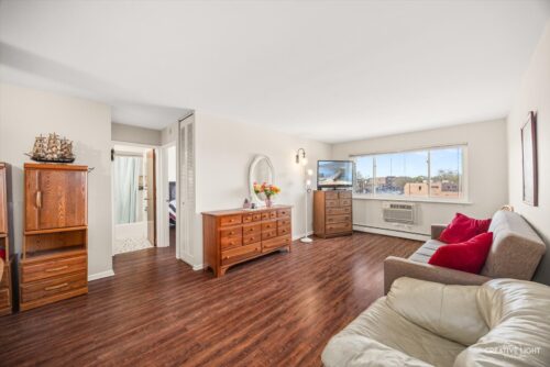7650 W Altgeld Street #415, Elmwood Park, IL