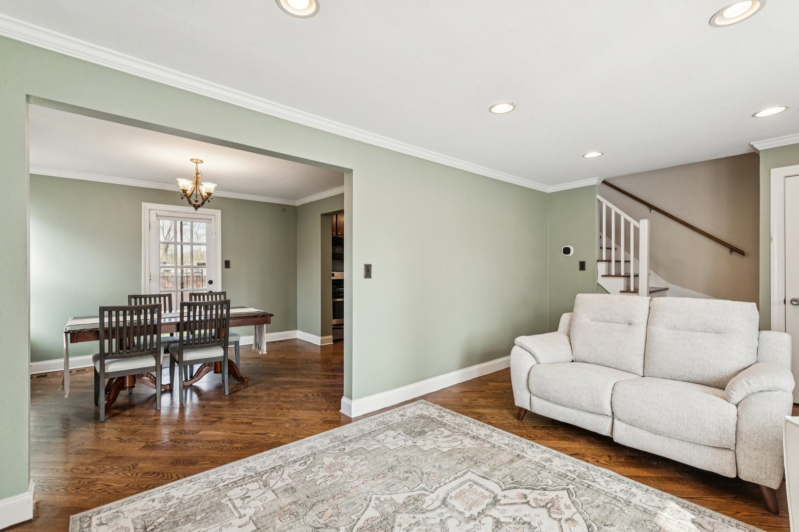 8646 Harms Road, Skokie, IL