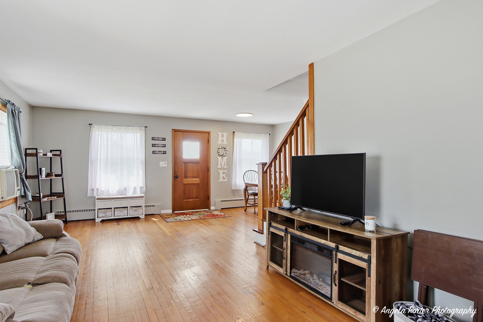 442 W Oriole Trail, Cary, IL