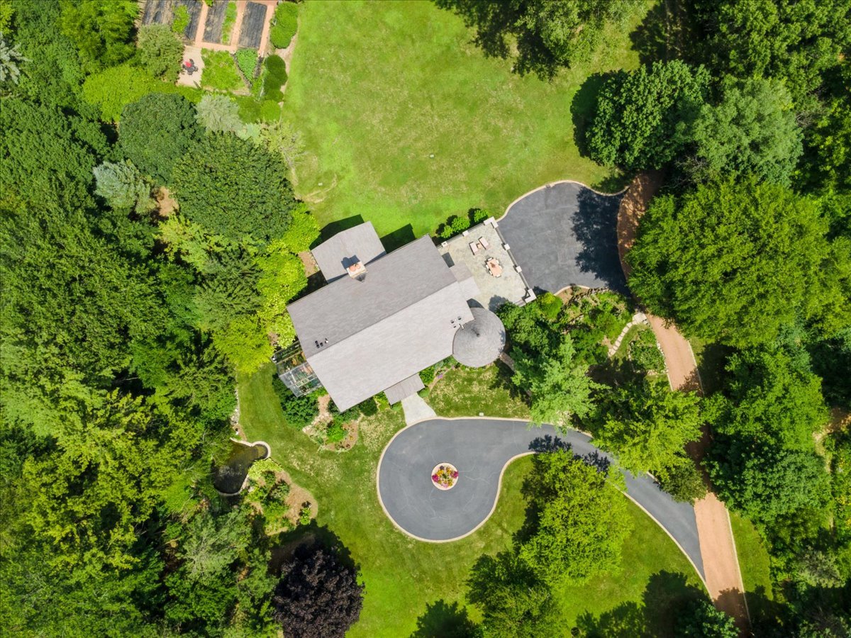 236 Steeplechase Road, Barrington Hills, IL