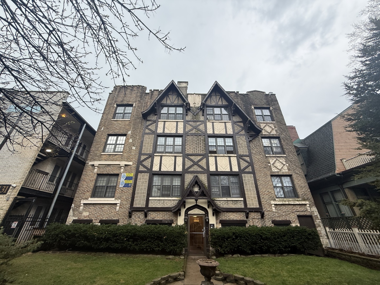 1135 W Lunt Avenue #309, Chicago, IL