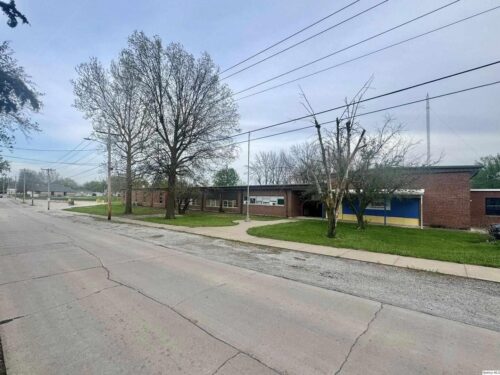 111 W College Street, Shelbina, MO