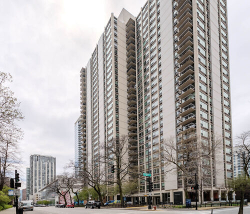 1255 N Sandburg Terrace #2606E, Chicago, IL