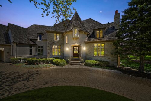 96 S Wynstone Drive, North Barrington, IL