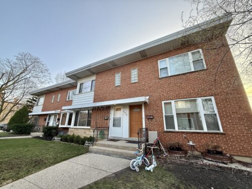 4926 Crain Street #C, Skokie, IL