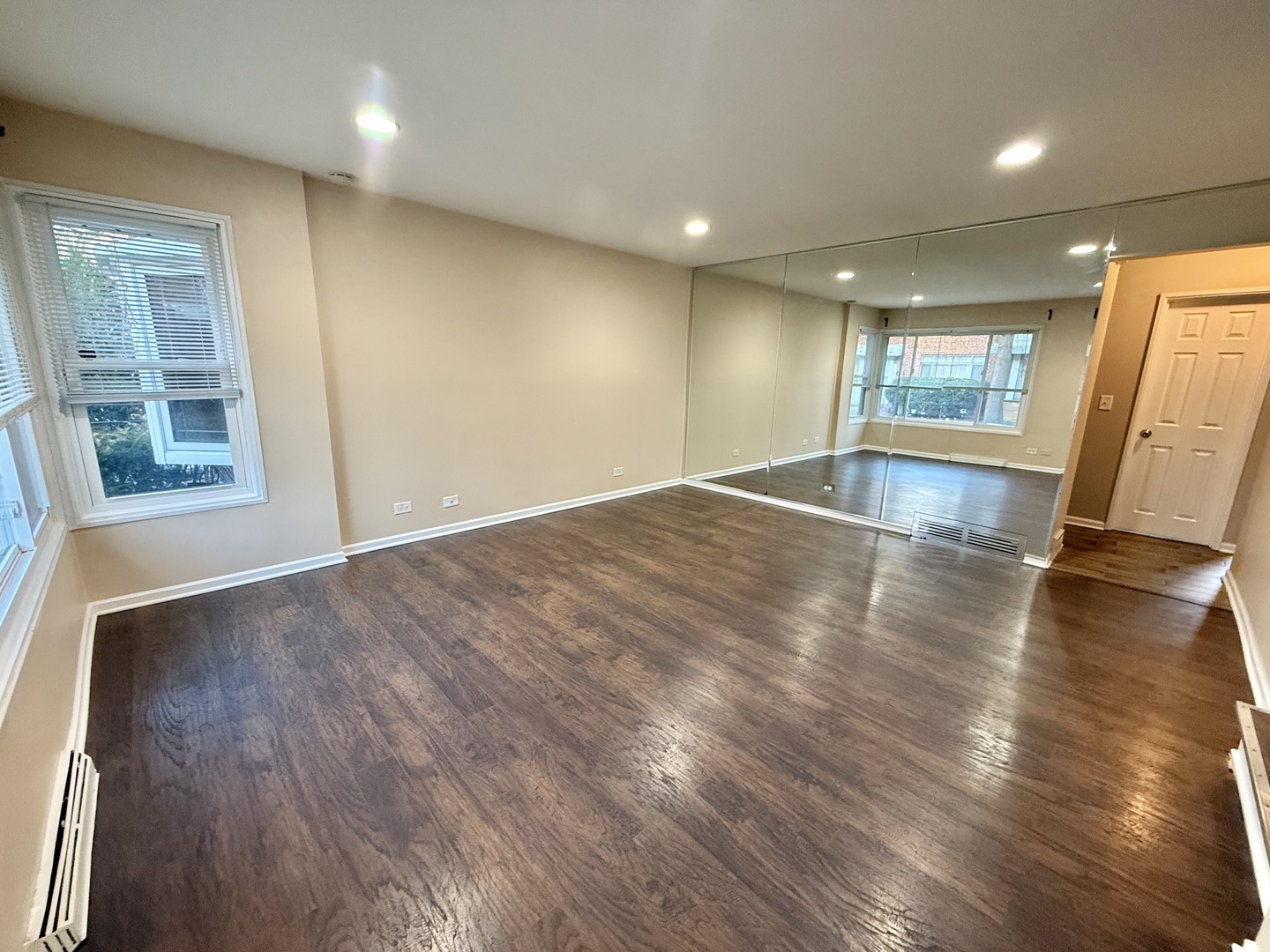 4926 Crain Street #C, Skokie, IL