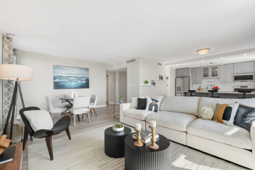 6007 N Sheridan Road #22K, Chicago, IL