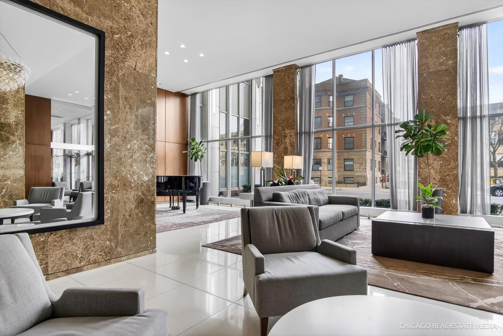 655 W IRVING PARK Road #1101, Chicago, IL