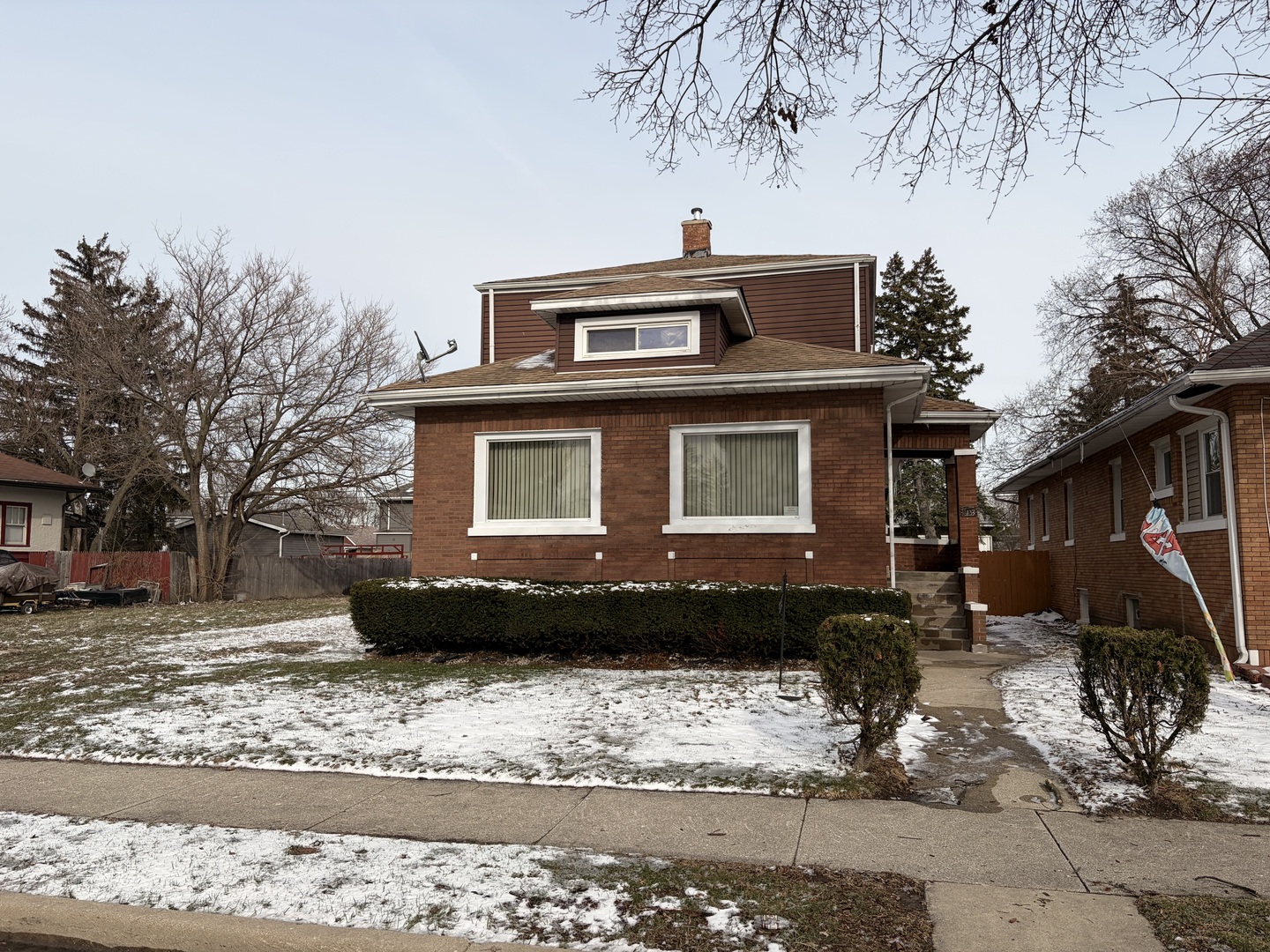 153 S 18th Avenue, Maywood, IL