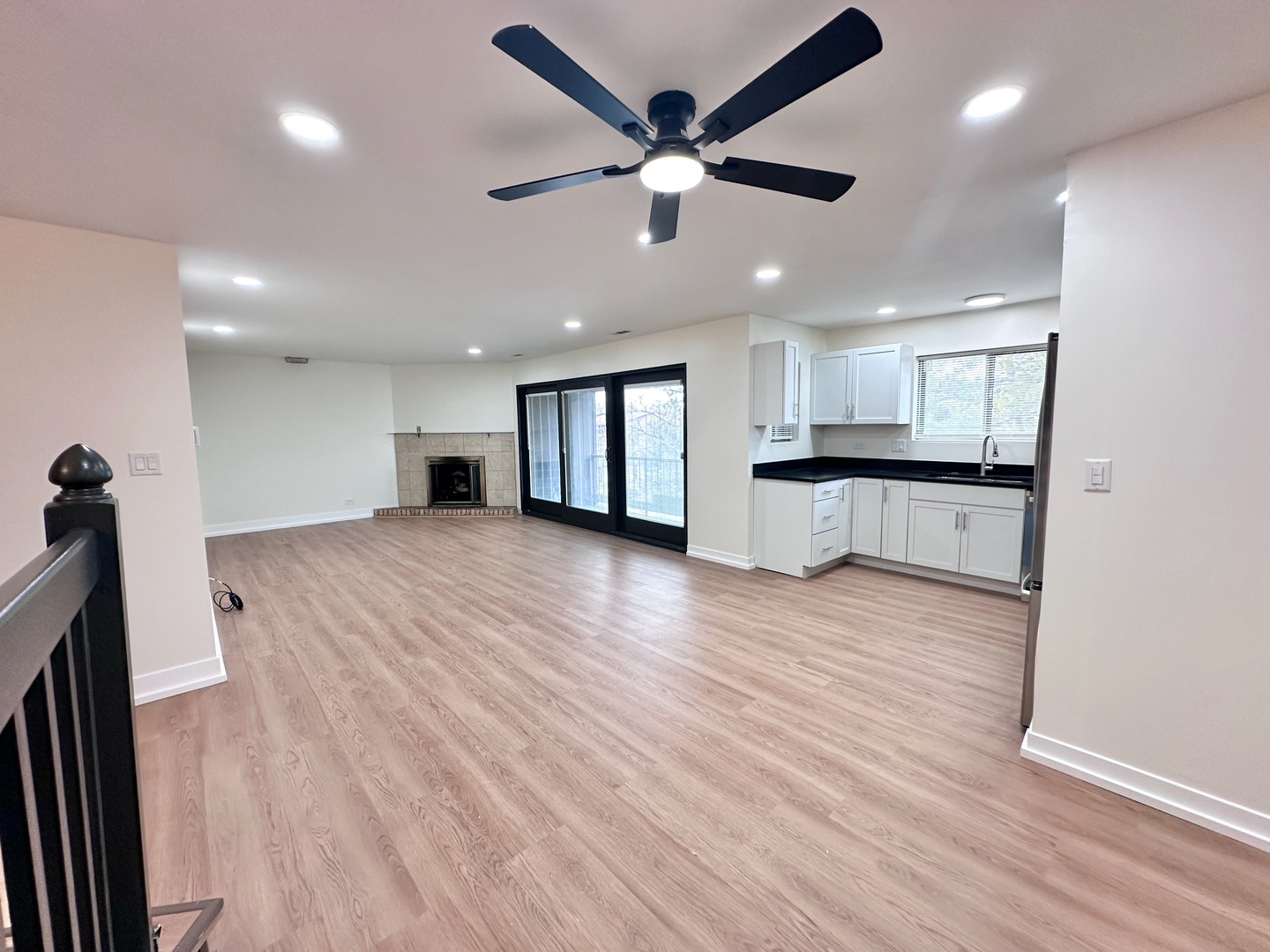 1313 Cass Lane #302, Westmont, IL