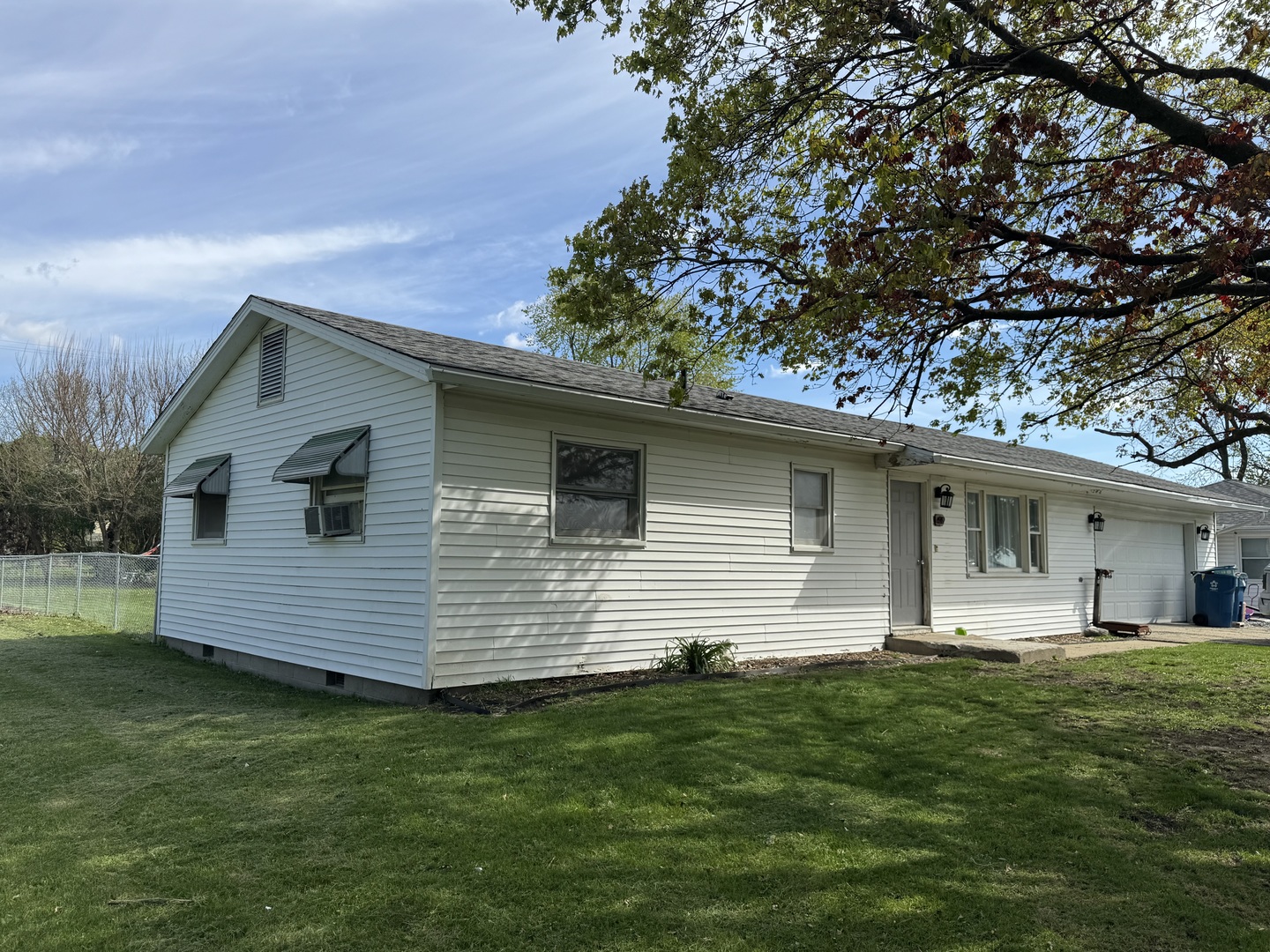 419 E Cleveland Street, Cullom, IL