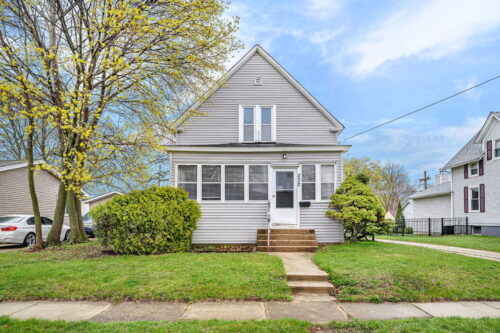 232 N Green Street, Carpentersville, IL