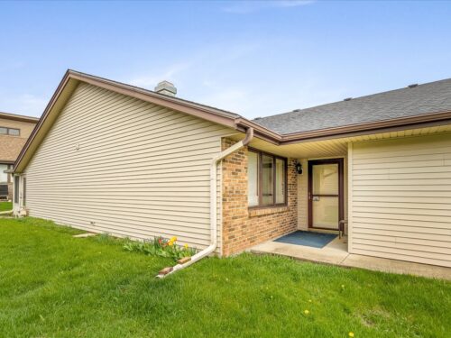 7487 Colosseum Drive #4, Rockford, IL