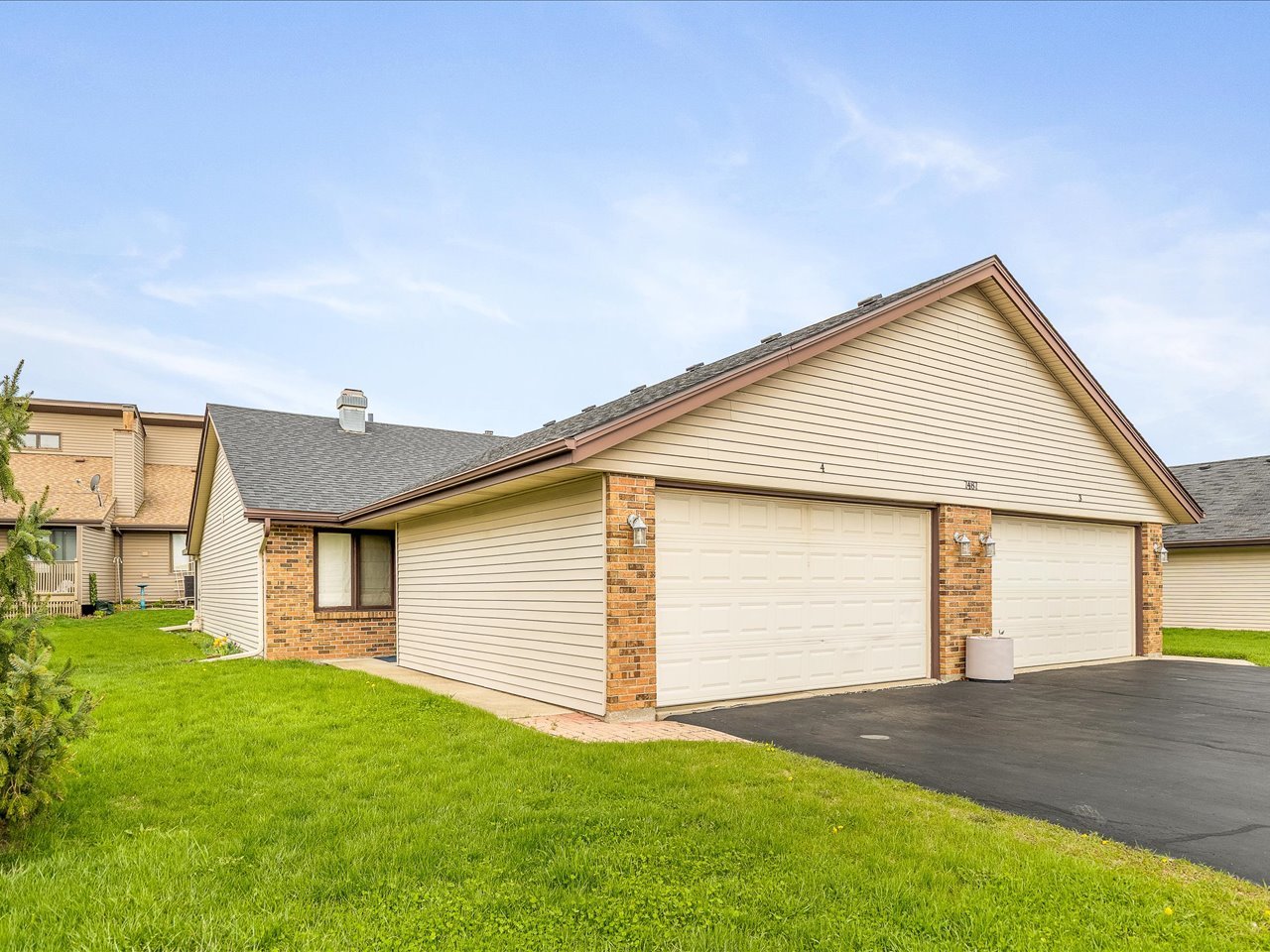 7487 Colosseum Drive #4, Rockford, IL