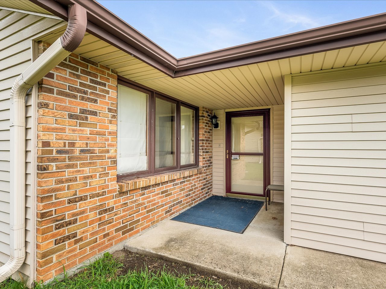 7487 Colosseum Drive #4, Rockford, IL