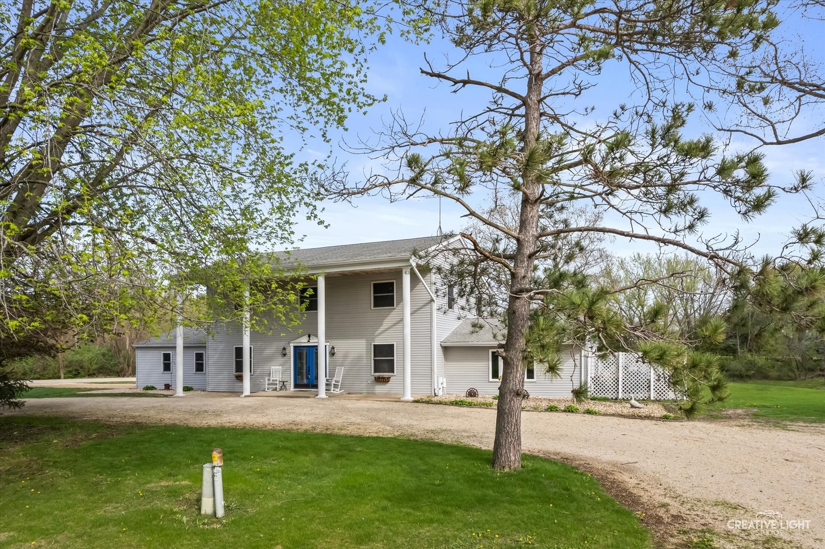 101 Lakeside Drive, Dixon, IL