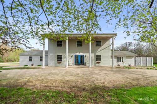 101 Lakeside Drive, Dixon, IL