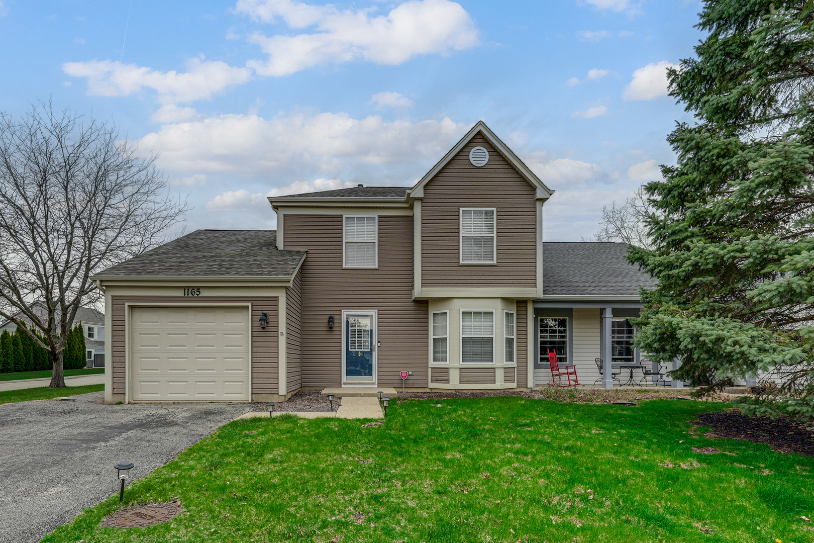 1165 Blackburn Drive, Grayslake, IL