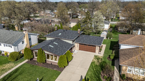 909 S Waverly Place, Mount Prospect, IL