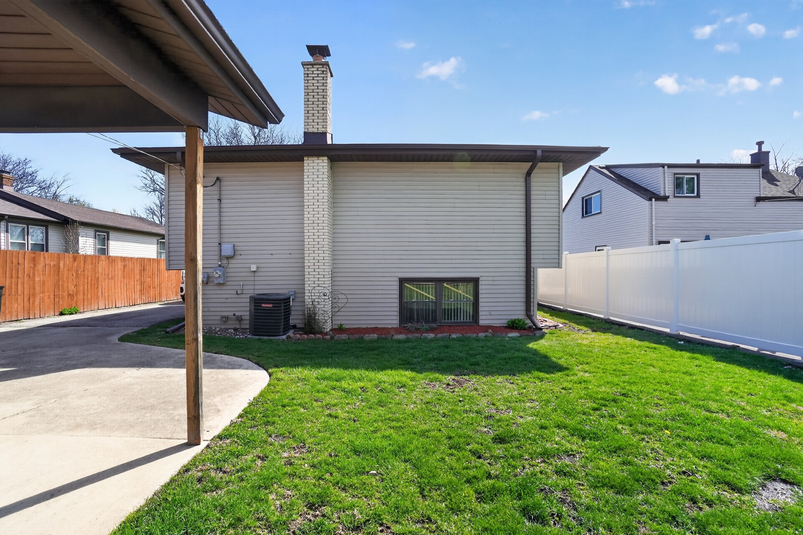 540 N Michigan Avenue, Villa Park, IL