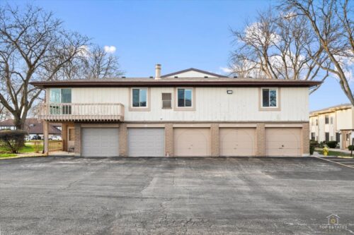 15713 ORLAN BROOK Drive #100, Orland Park, IL