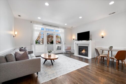 3816 N Ashland Avenue #1S, Chicago, IL