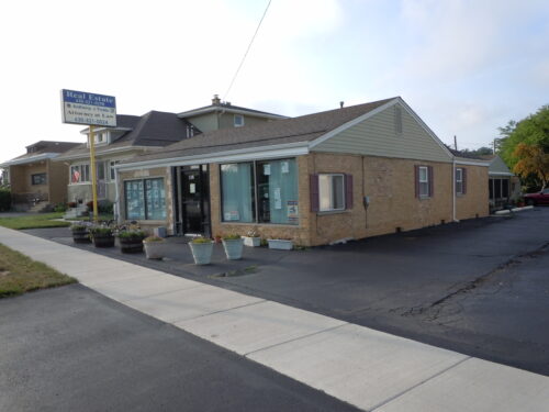 138 W Irving Park Road #front, Wood Dale, IL