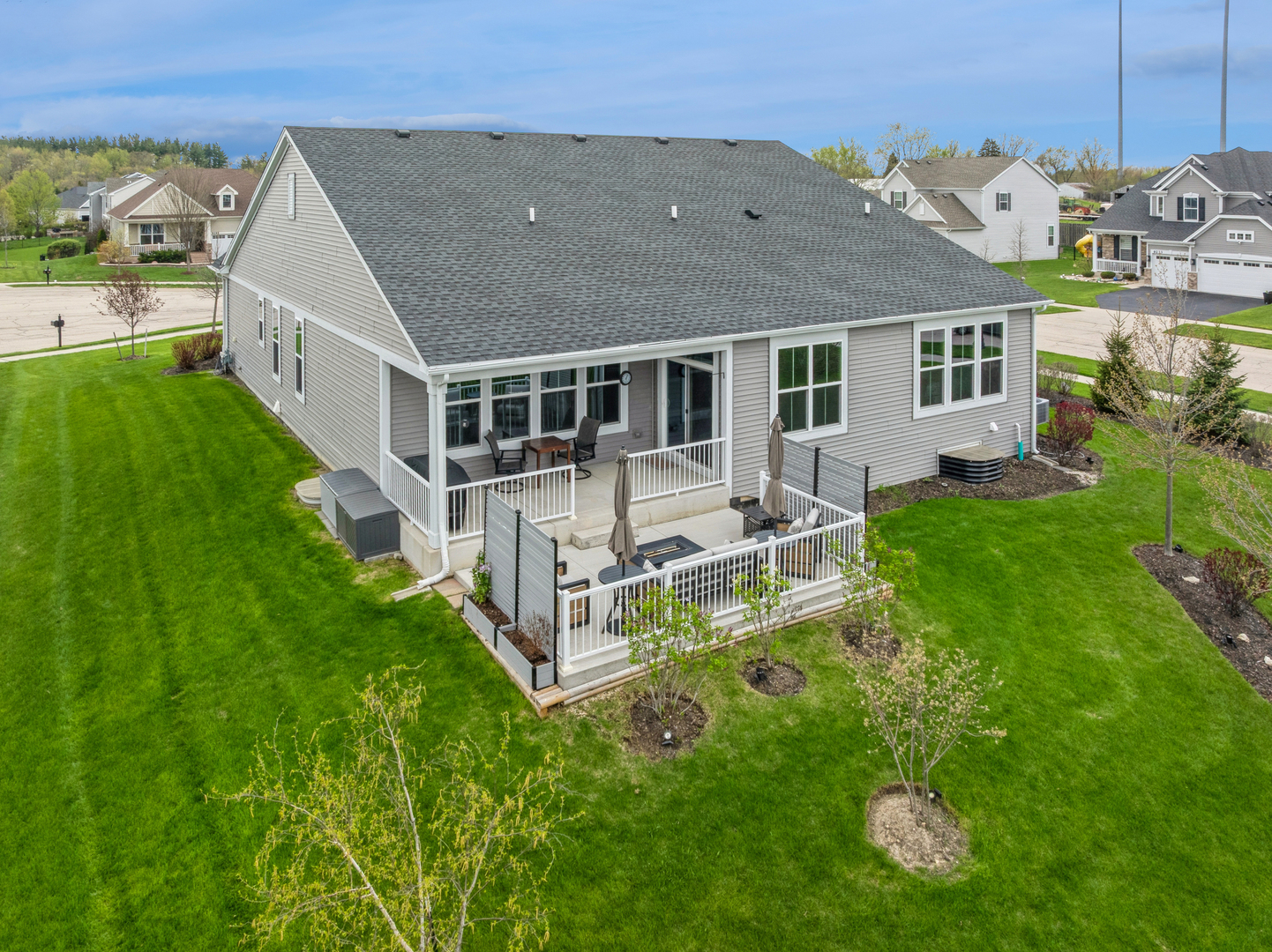 9242 Enstrom Court, Huntley, IL