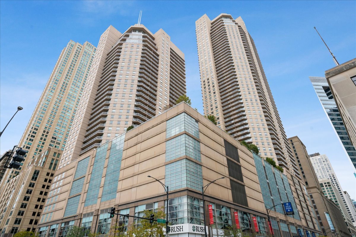 545 N DEARBORN Street #2511, Chicago, IL