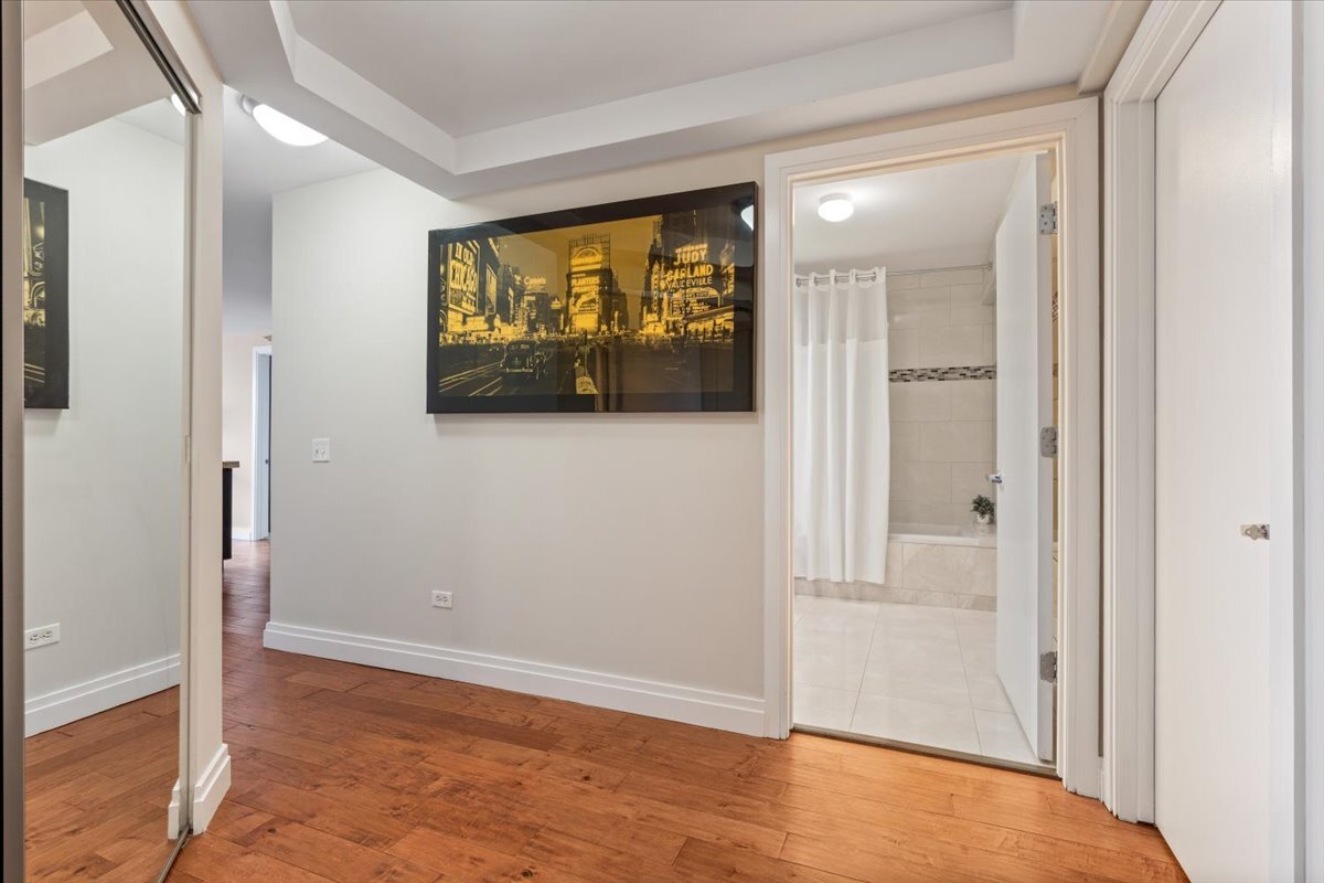 545 N DEARBORN Street #2511, Chicago, IL