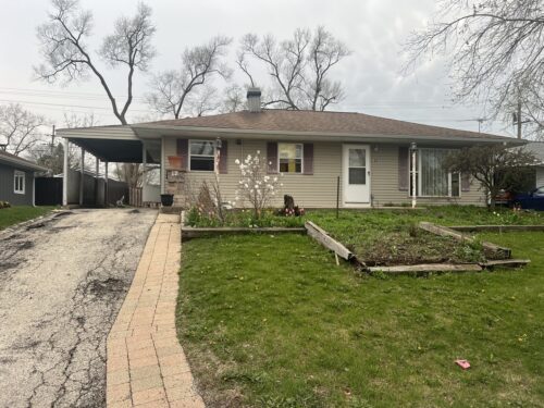 12 Evergreen Lane, Carpentersville, IL