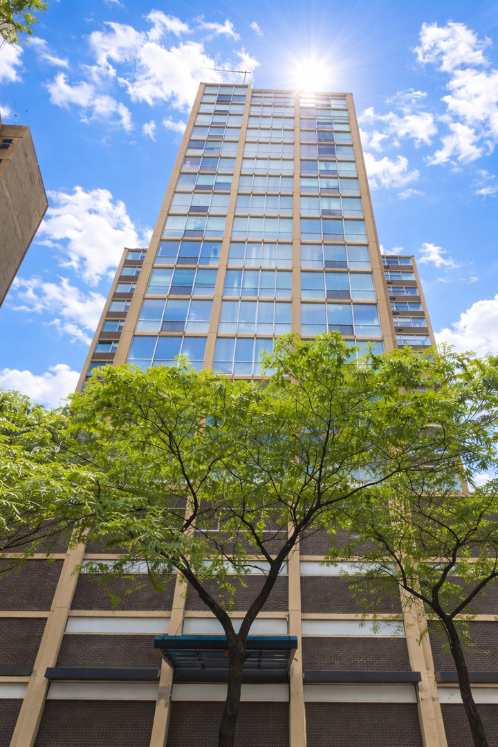 3110 N SHERIDAN Road #1608, Chicago, IL