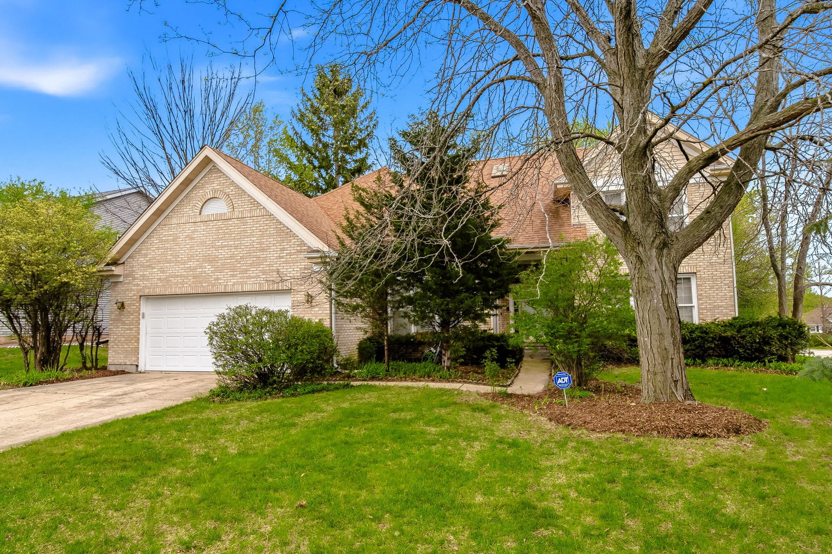 275 Farmhill Drive, Algonquin, IL