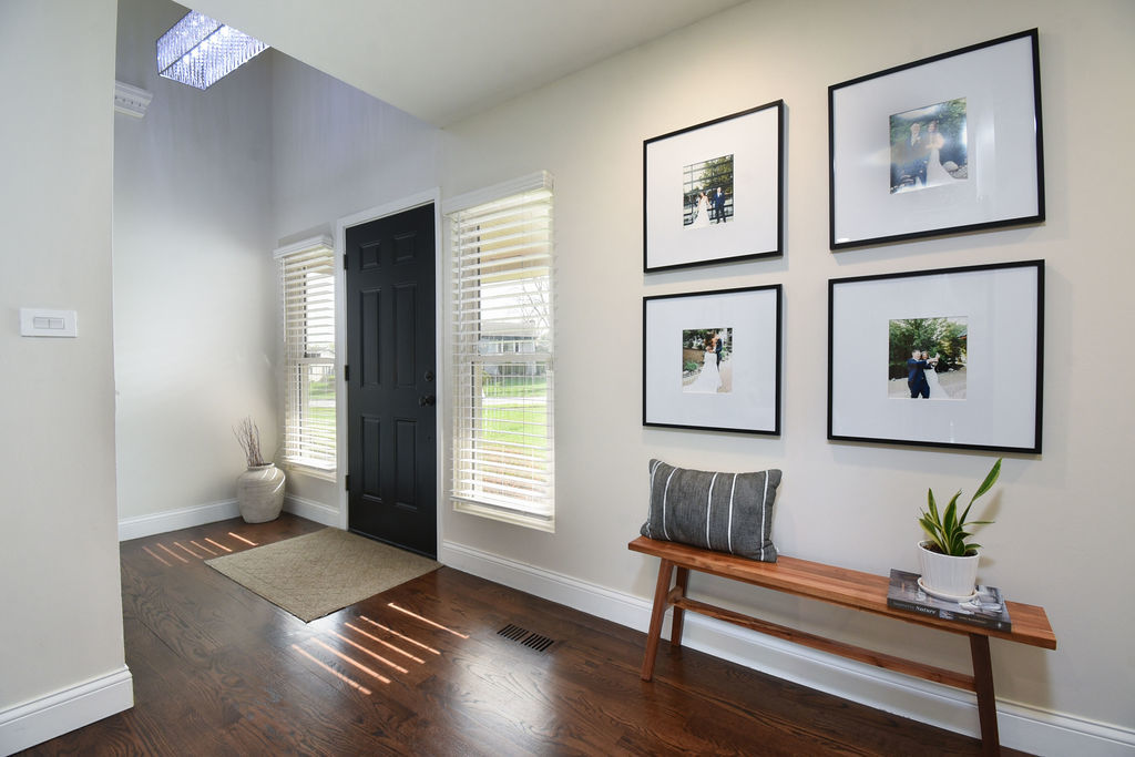 1112 N Old Bridge Road, Palatine, IL