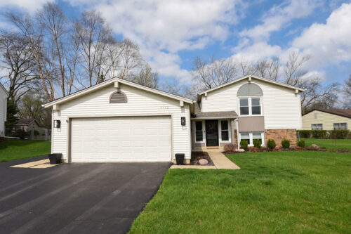 1112 N Old Bridge Road, Palatine, IL