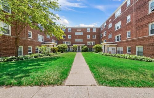 2729 W Berwyn Avenue #2, Chicago, IL