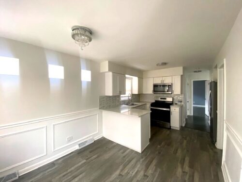 7955 S Wentworth Avenue, Chicago, IL