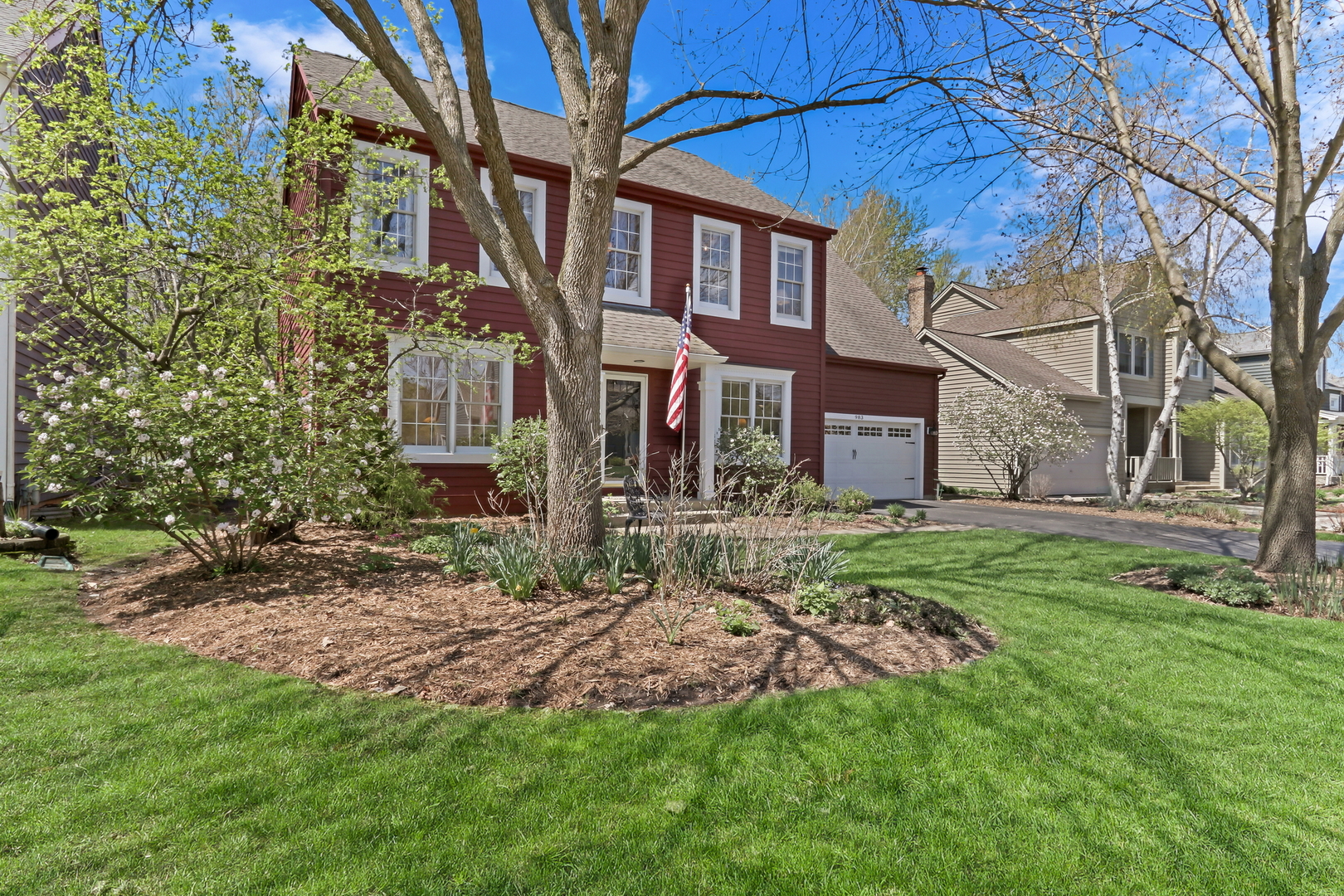 983 Mount Vernon Drive, Grayslake, IL