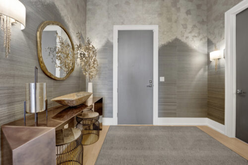 2035 N Orleans Street #4W, Chicago, IL