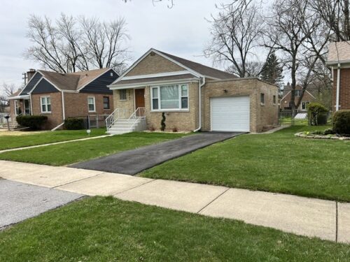18462 Gottschalk Avenue, Homewood, IL